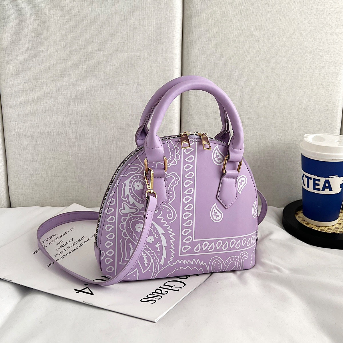 price 3.40 weight 390g New Paisley Portable One-shoulder Crossbody Hand Carrying Shell Bag
