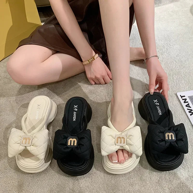 2024 New Korean Edition Casual Beach Shoes Versatile Thick Sole Sandals Women's Shoes Bow Slippers Women's Outwear Summer