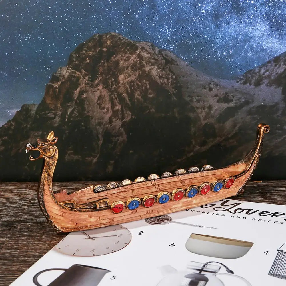 Creative Sailing Ship Model Smooth Edges Sailing Boat Figurine Sailing Boat Statue Ornament Office Decoration Decorative