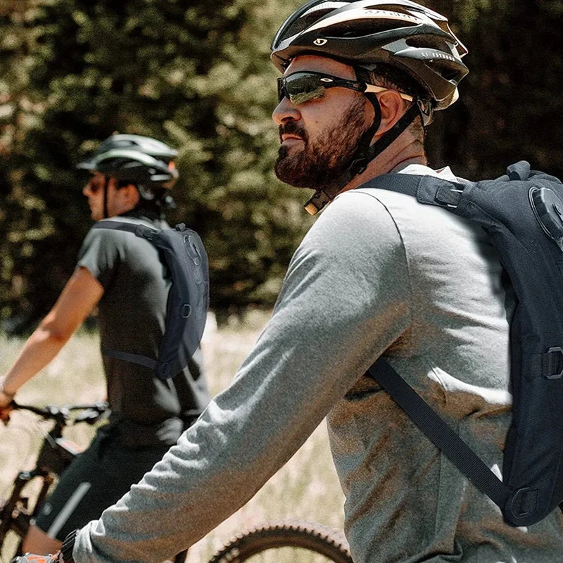 3L Waterproof Water Bag Outdoor Sports Backpack Travel Cycling Mountaineering Oxford Tactics Convenient Water Bottle Water Bag