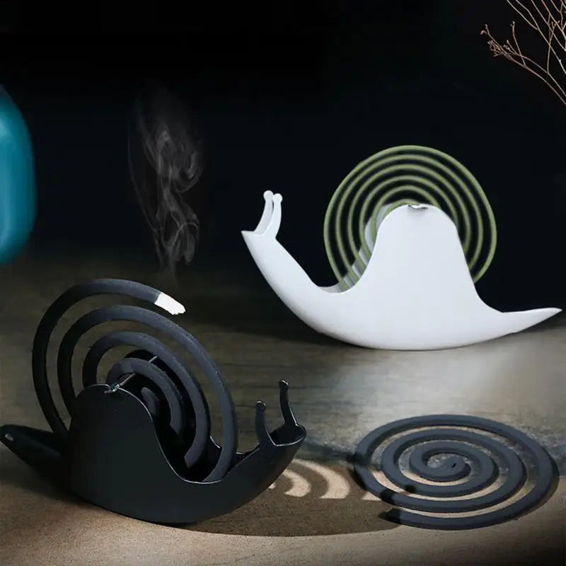 Cute Snail Shape Mosquito Coil Incense Holder Shelf Retro Unique Wrought Iron Metal Stand Ornament for Home Bedroom Decoration