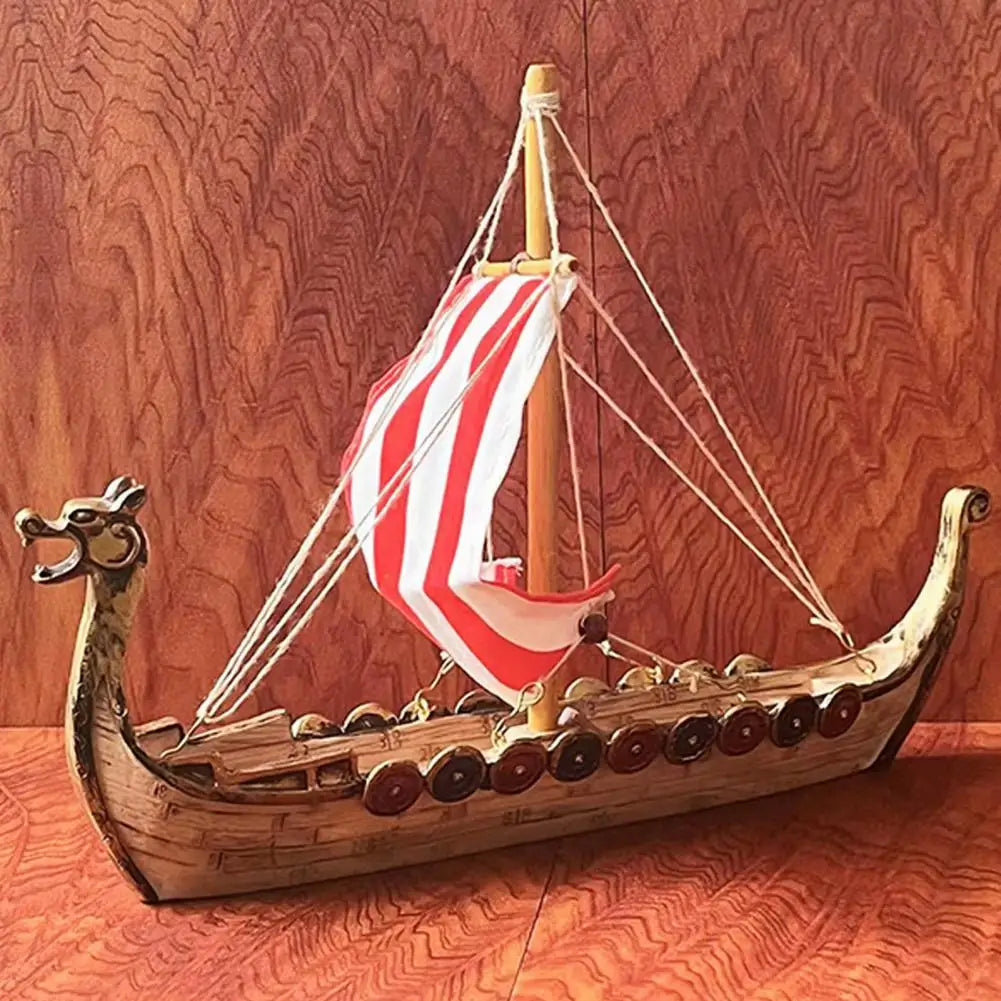 Creative Sailing Ship Model Smooth Edges Sailing Boat Figurine Sailing Boat Statue Ornament Office Decoration Decorative