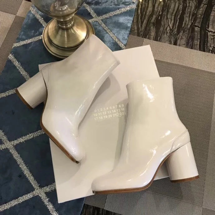 2024 New Luxury Brand Design Fashion Split Toe Genuine Leather Women Chunky High Heels Ladies Bota Winter Tabi Shoes Short Boots